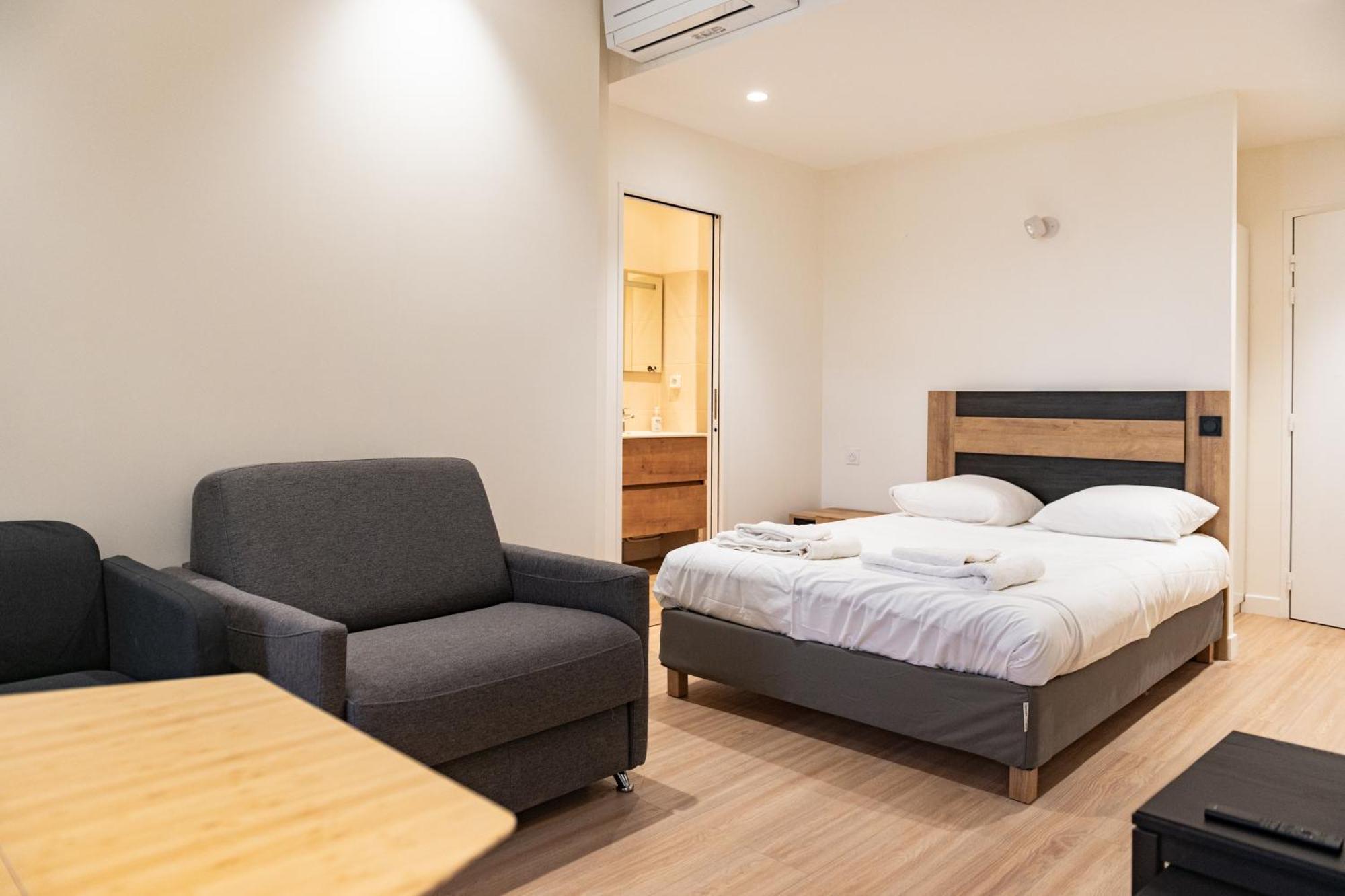 Croix Paquet - Appartements A Лион Экстерьер фото