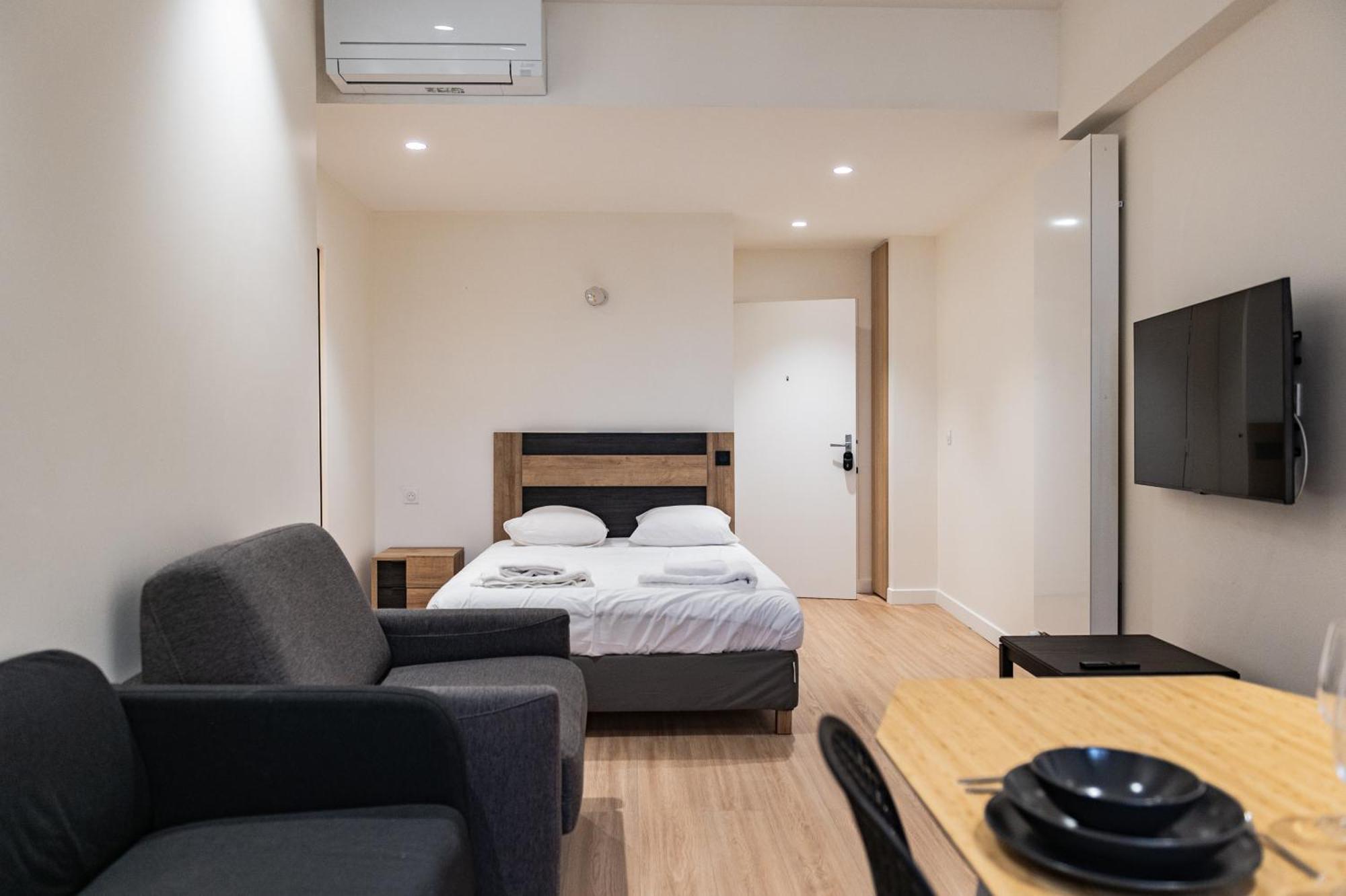 Croix Paquet - Appartements A Лион Экстерьер фото