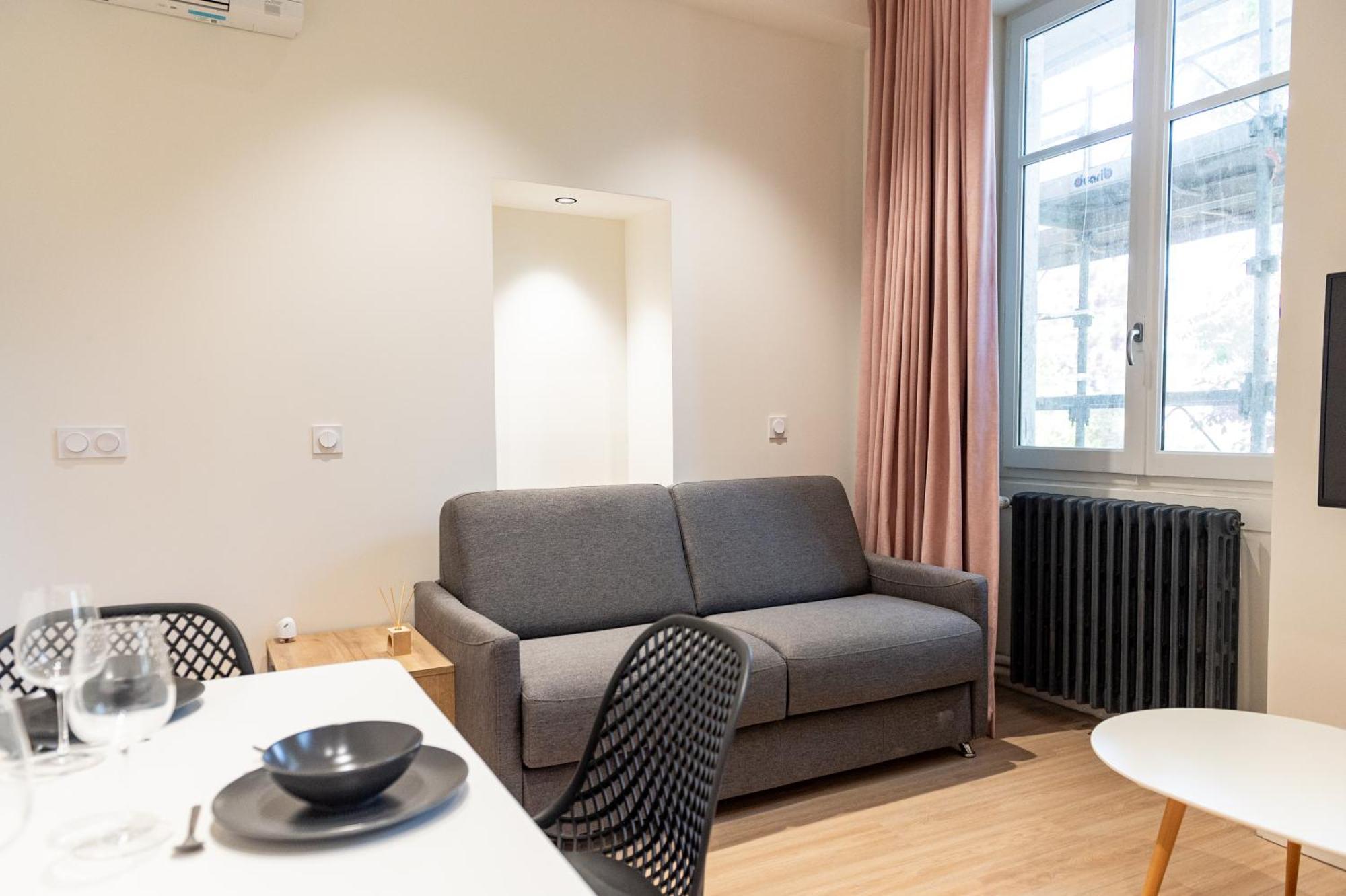 Croix Paquet - Appartements A Лион Экстерьер фото