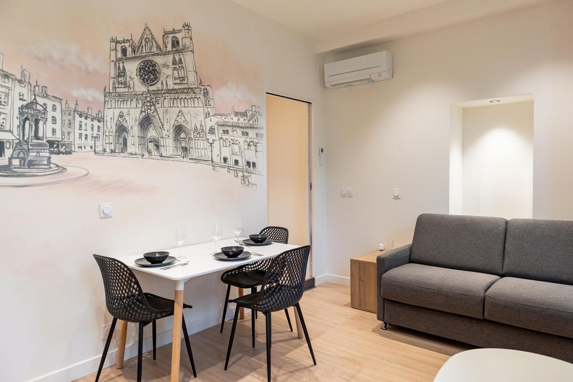 Croix Paquet - Appartements A Лион Экстерьер фото