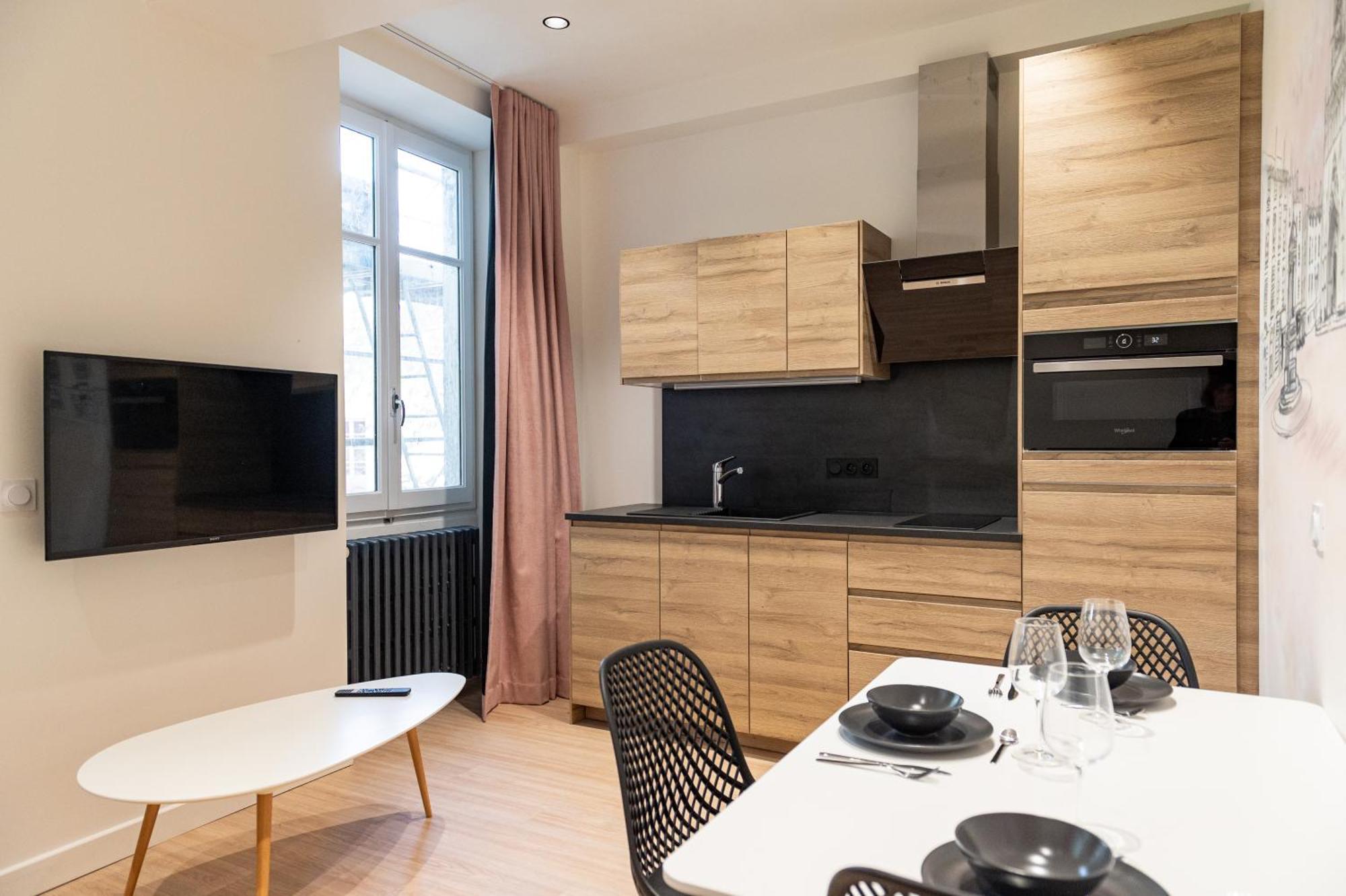 Croix Paquet - Appartements A Лион Экстерьер фото